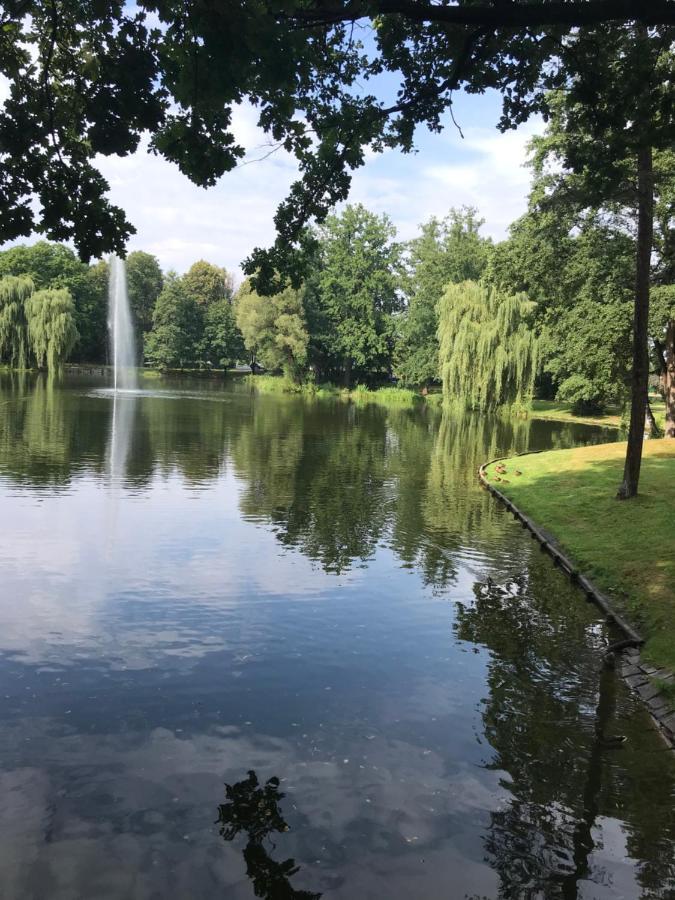Apartament C18 Jelenia Gora Bagian luar foto