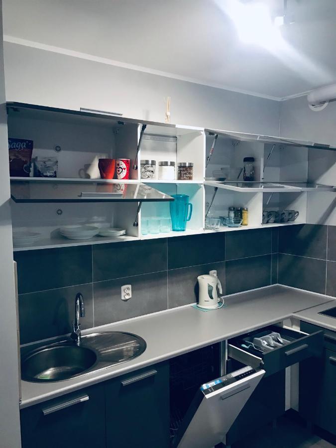 Apartament C18 Jelenia Gora Bagian luar foto