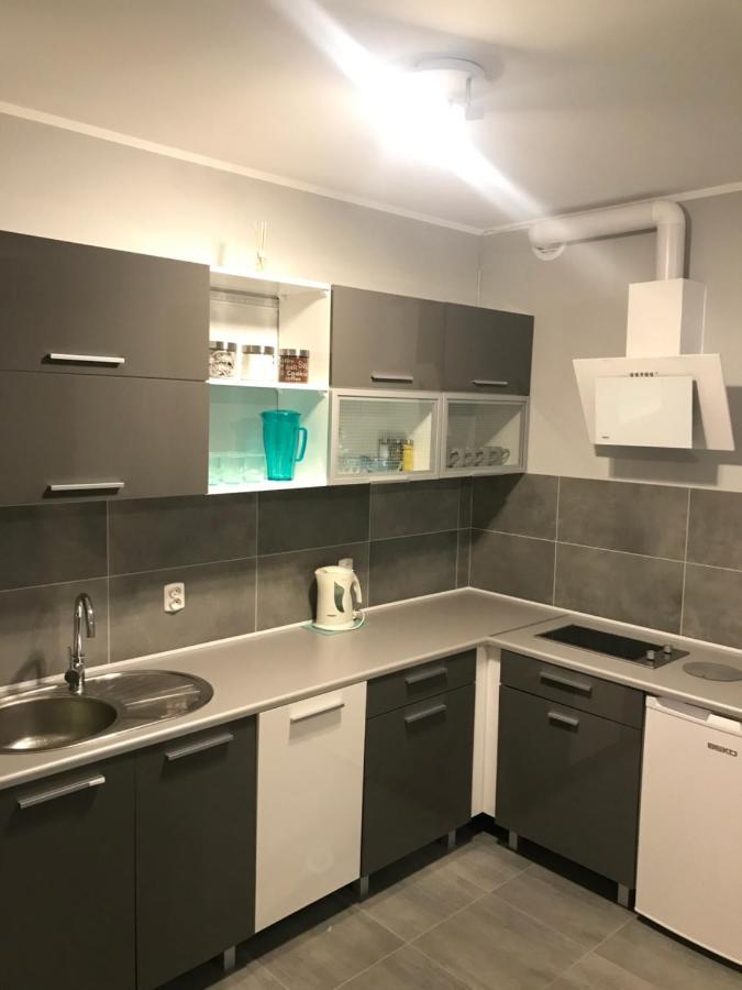 Apartament C18 Jelenia Gora Bagian luar foto